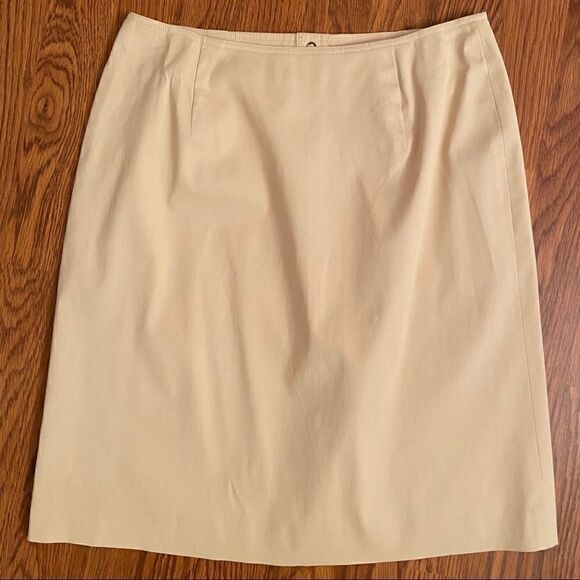 Malandrino Paris Light Tan Snap Front Skirt Size 8 - Picture 2 of 4